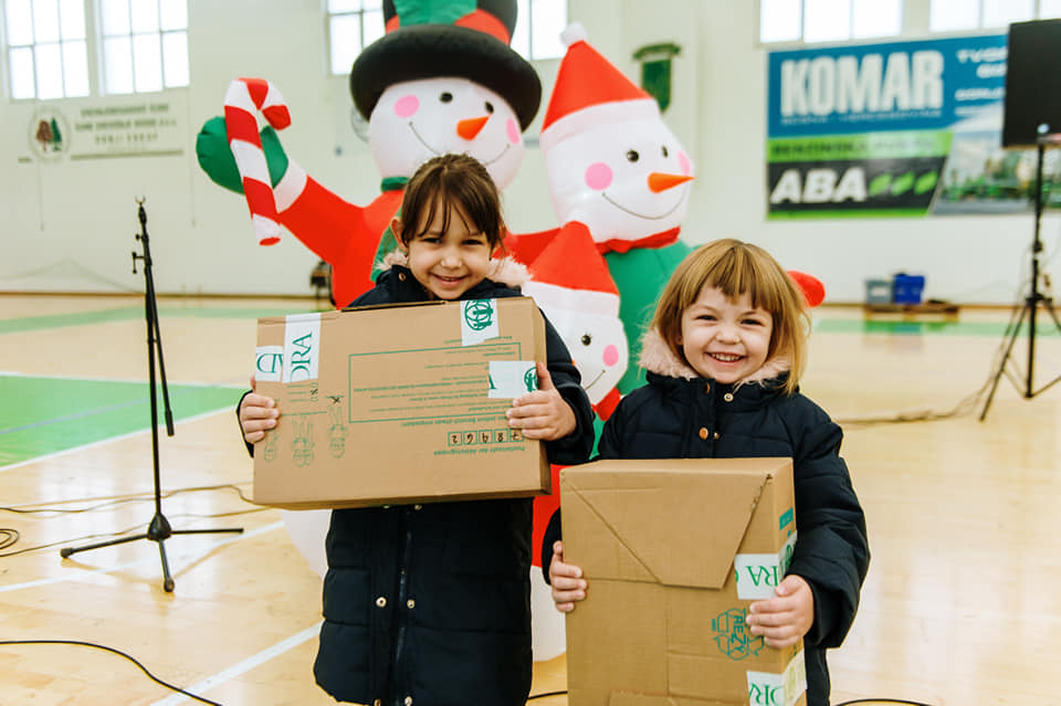 Kinder helfen Kindern